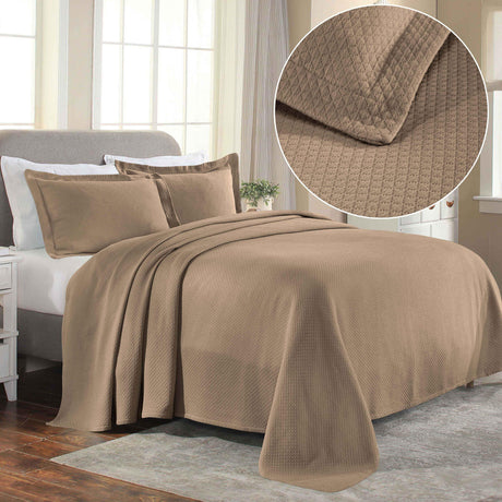 Solitaire Jacquard Matelassé Cotton Diamond Solitaire Bedspread Set - Bedspread by Superior Brand
