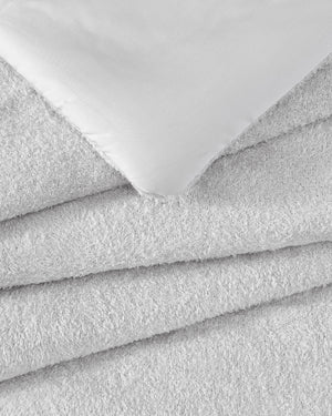 Cloud Silque Stitch Comforter