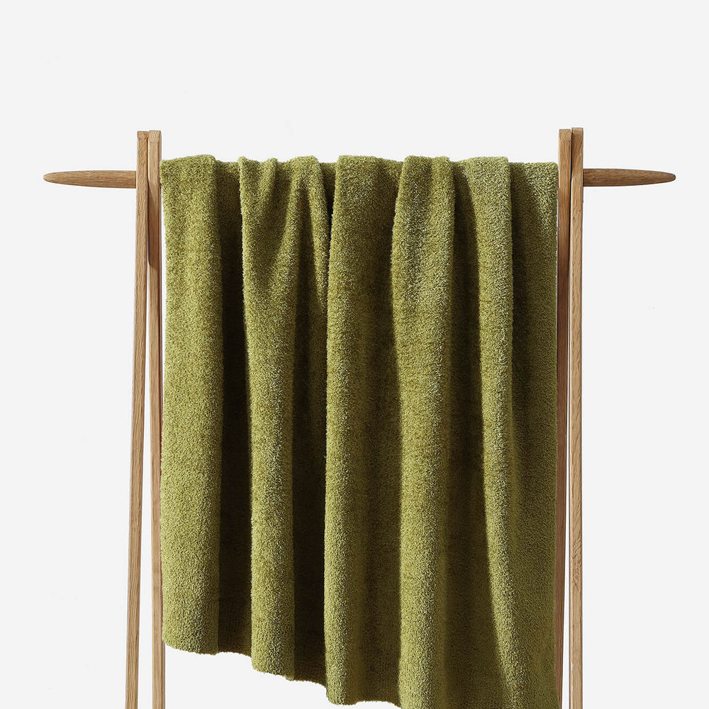 Cloud Silque Throw