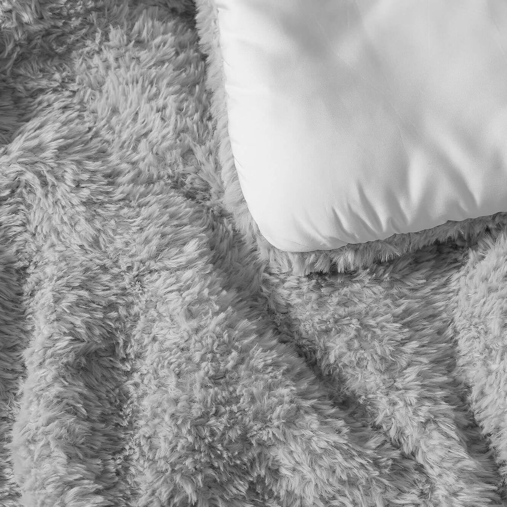 Breathable Faux Fur Comforter