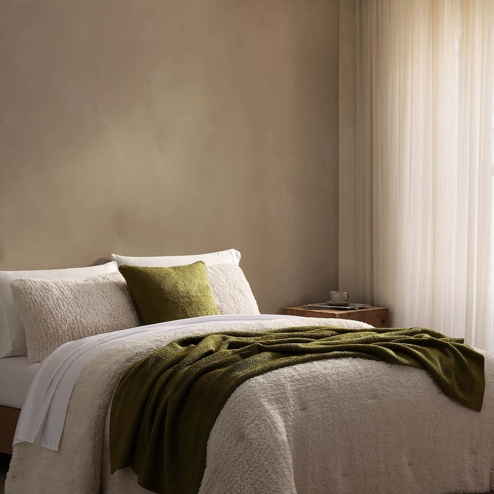 Breathable Faux Fur Sham Set