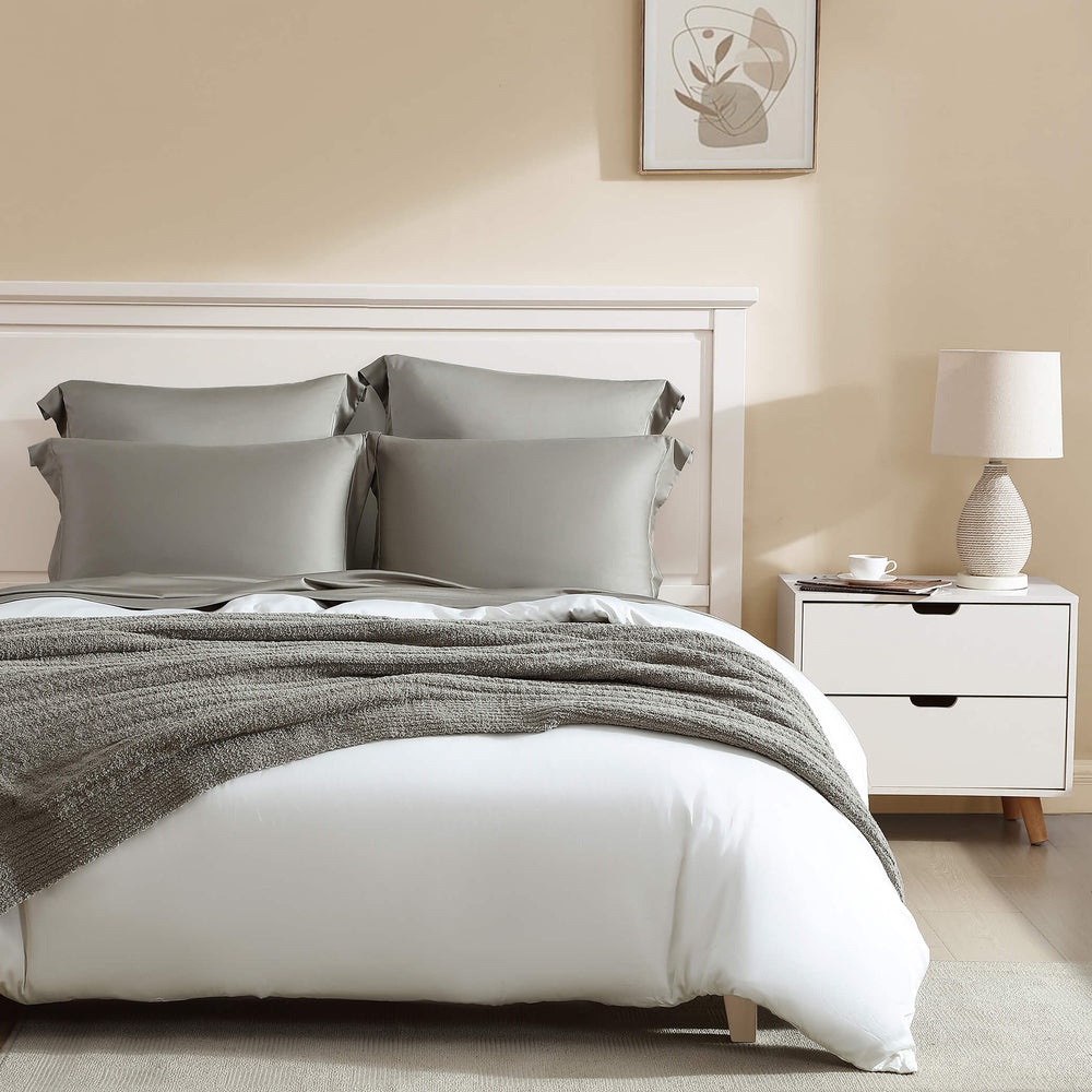 Premium Lumière Sham Set