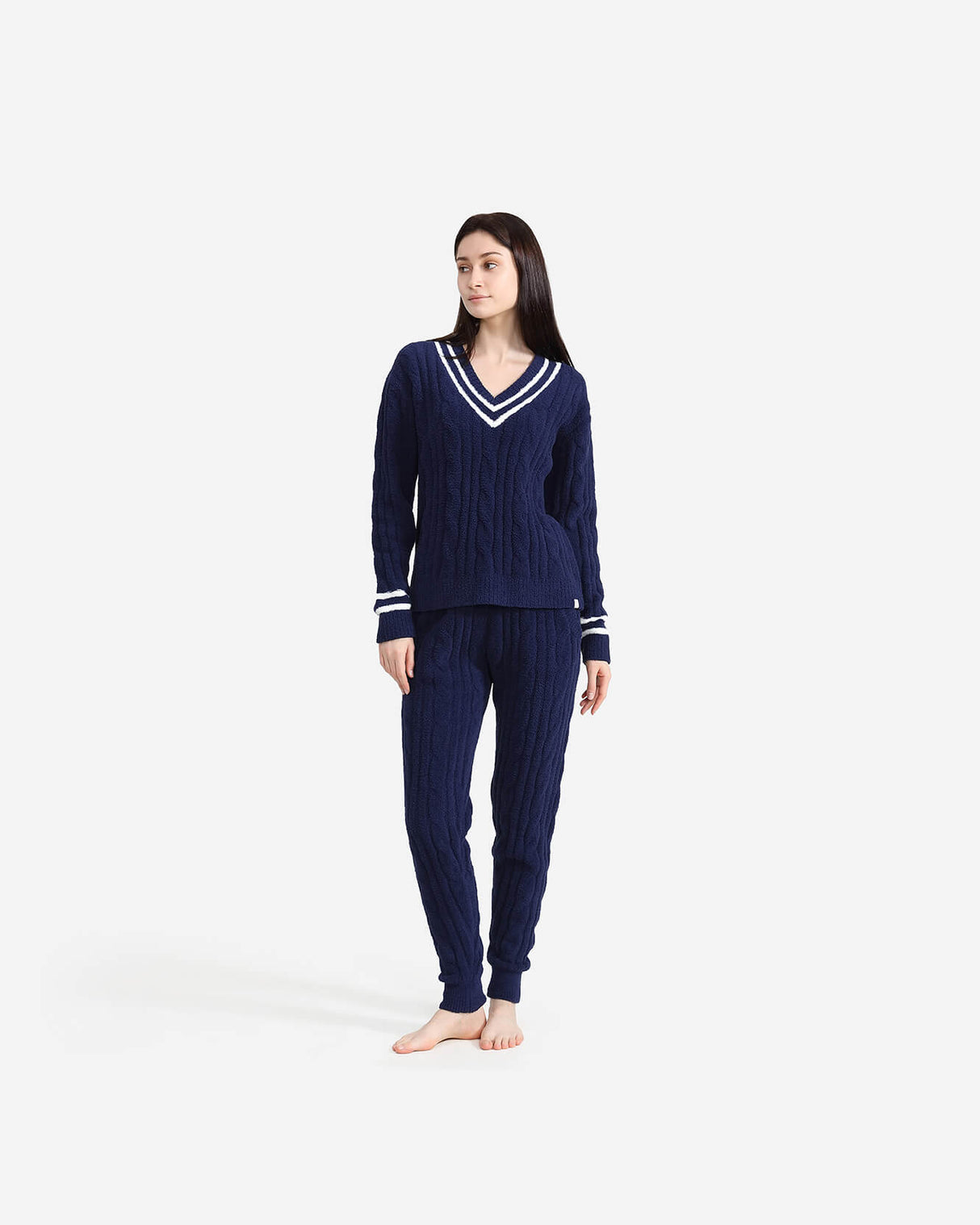 Snug Lite Braided V- Neck Pullover