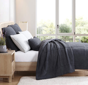 Snug + Lumière Sham Set
