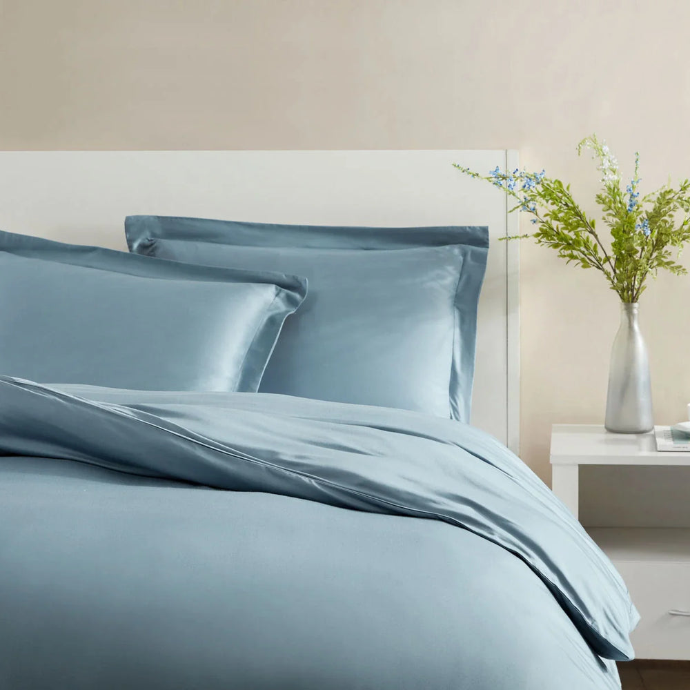 Premium Lumière Sham Set