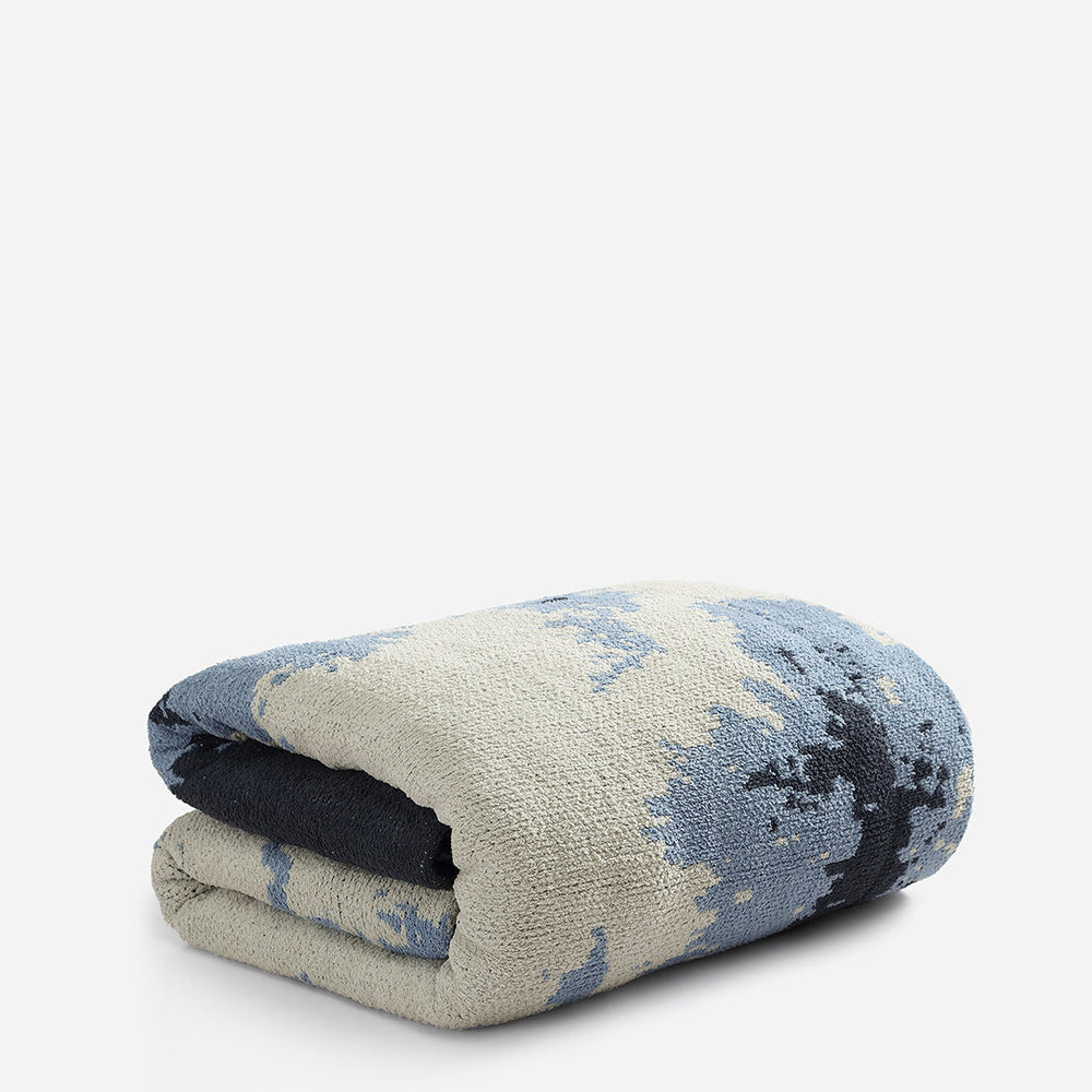 Double Snug Pixel Comforter