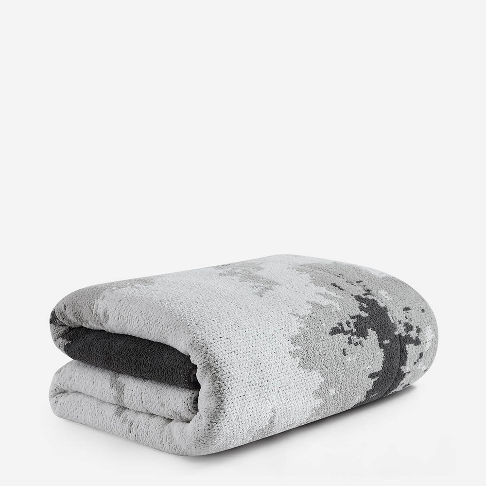 Double Snug Pixel Comforter
