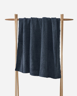 Snug Throw