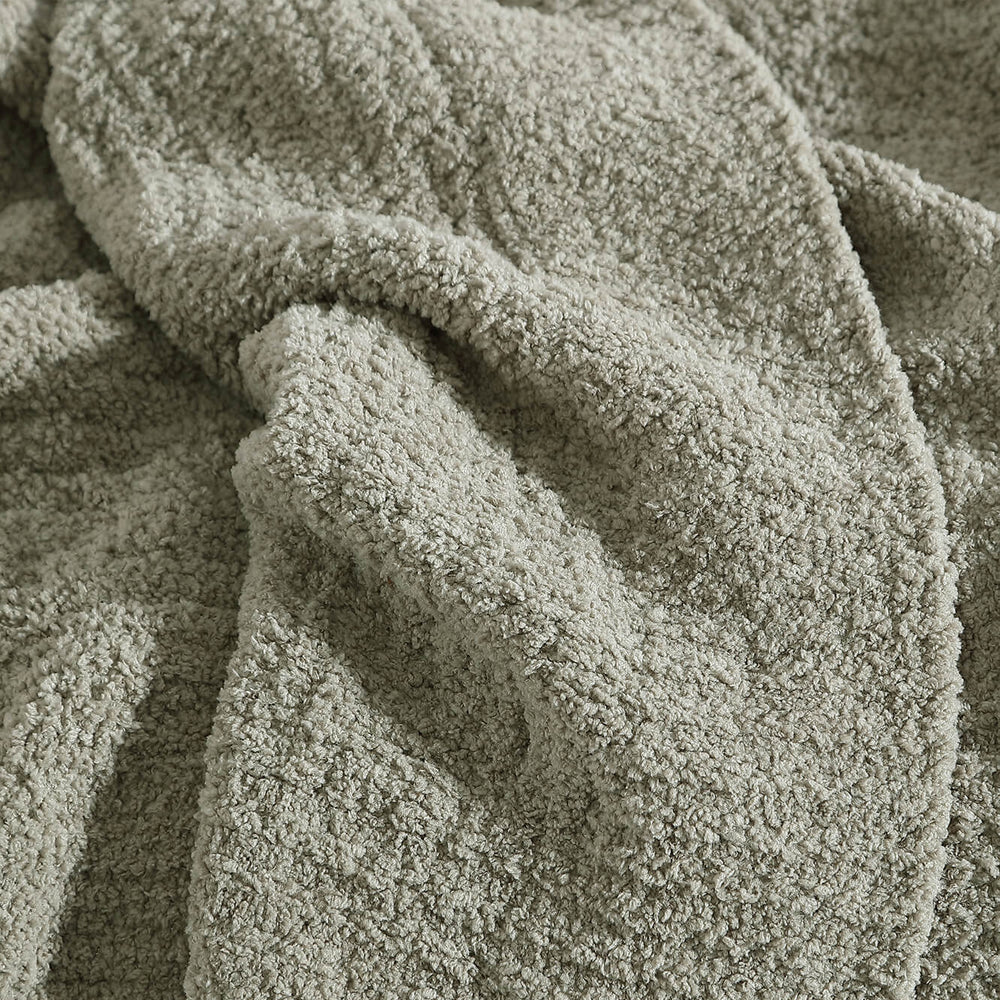 Snug Throw