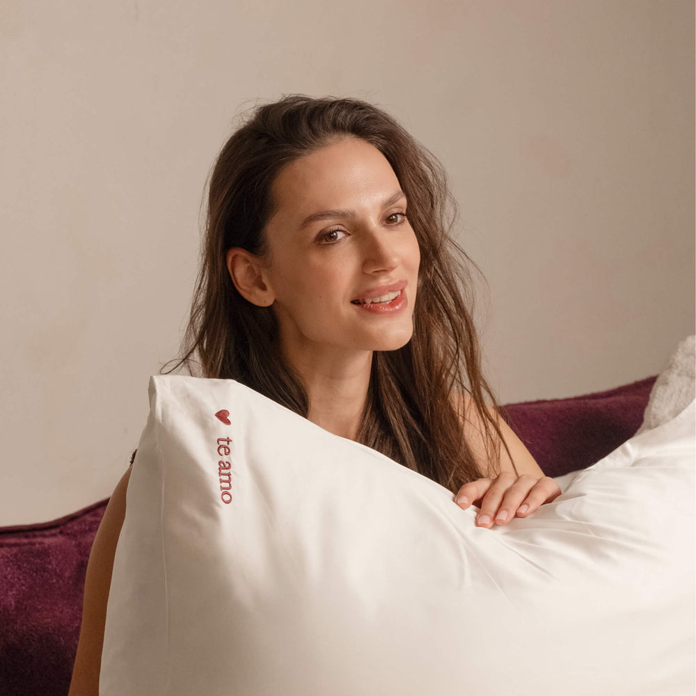 Te Amo Lumière Pillowcase Set