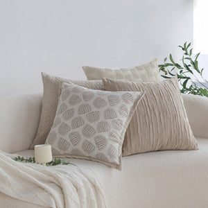 Tranquil Touches: Pack of 2 Throw Pillows size of 18"x18"with 450g each inserts