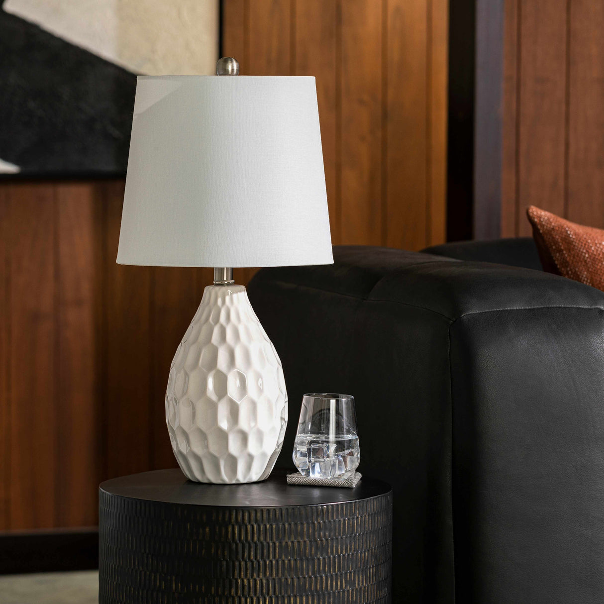 Taguig White Ceramic Table Lamp