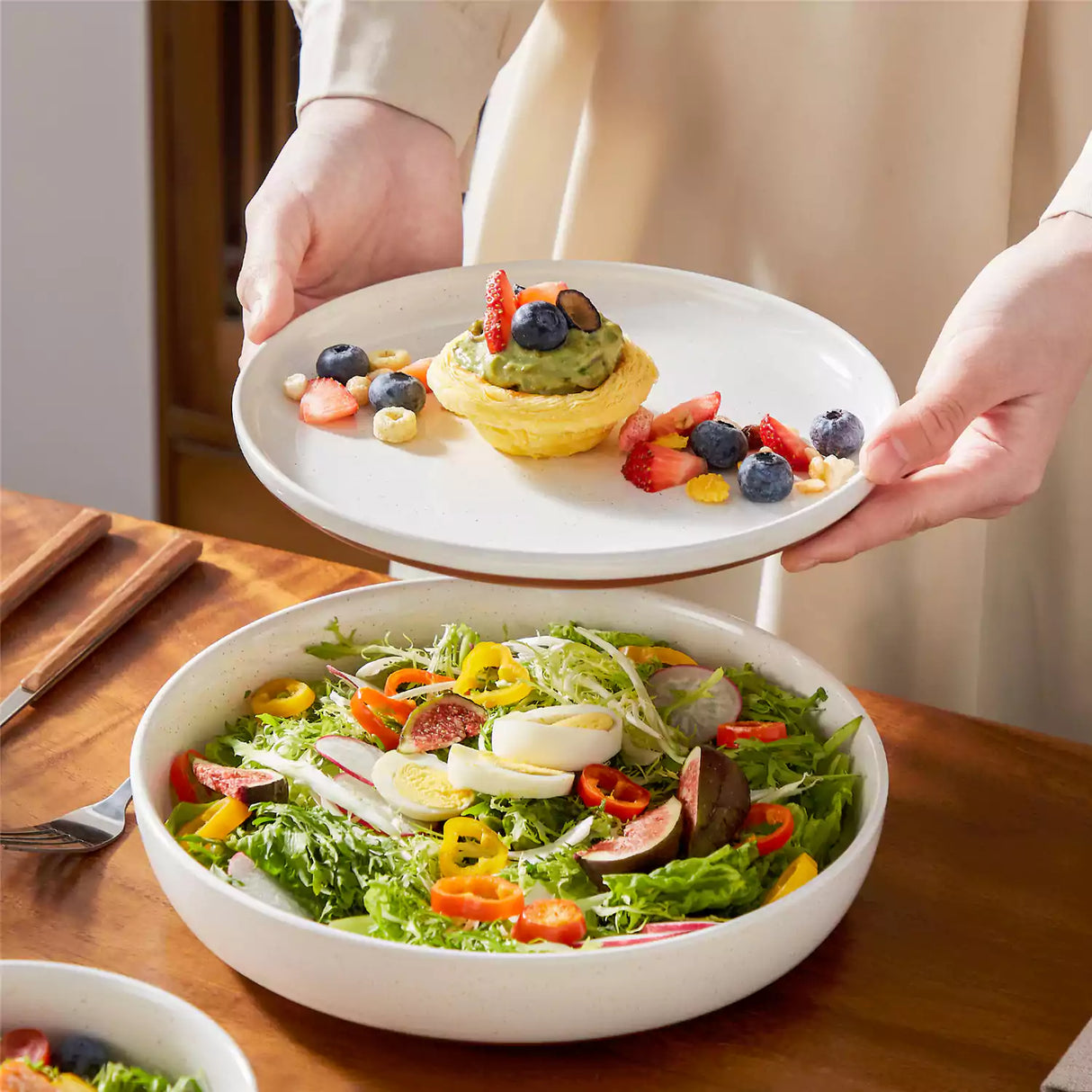 Tara 16 Piece Dinnerware Set