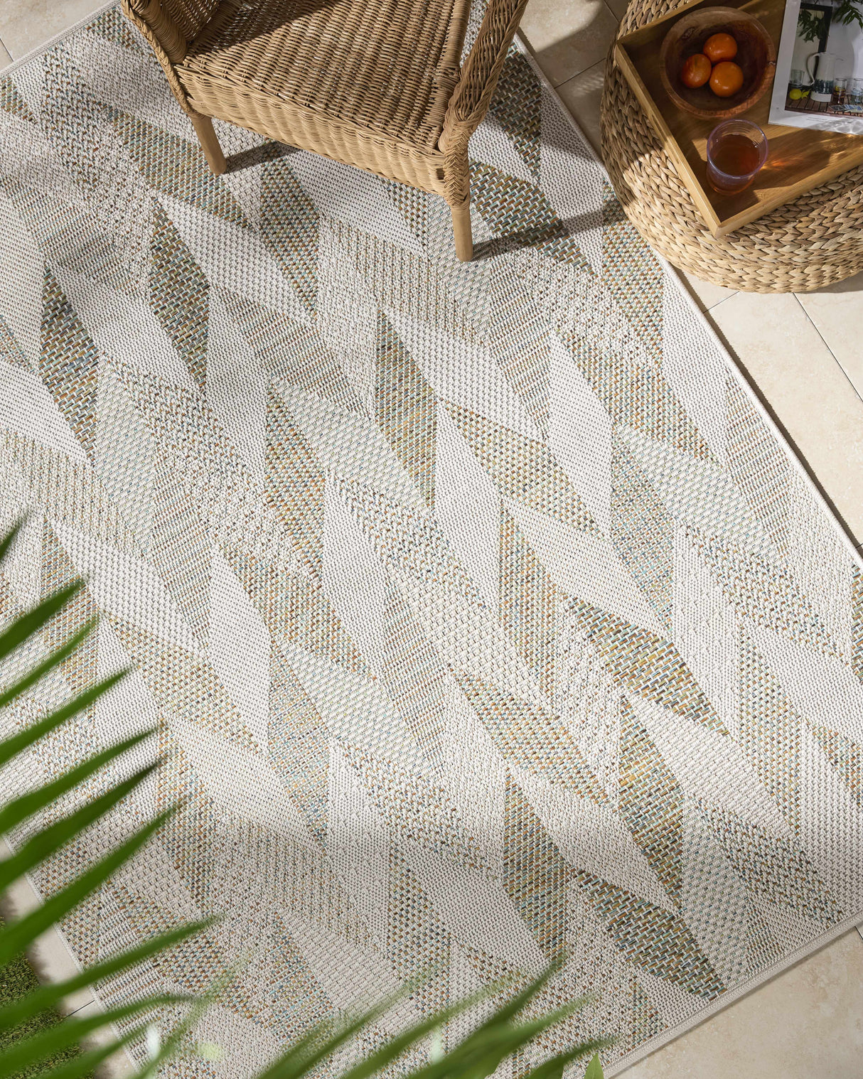 Andrea Ivory Area Rug