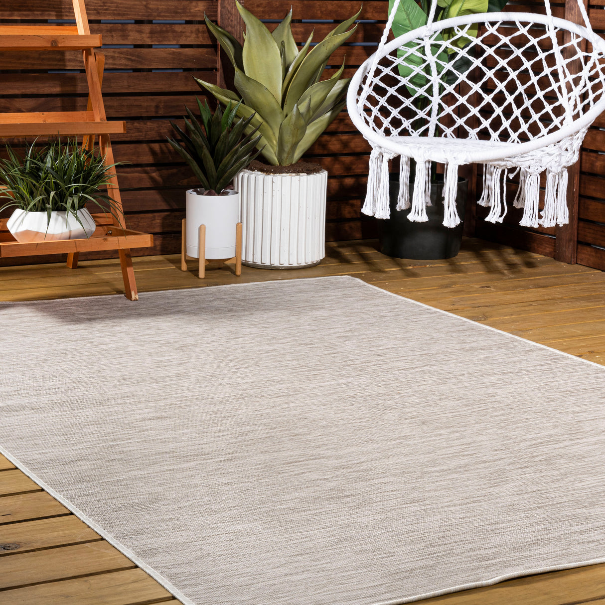 Ethan Modern Flatweave Solid Indoor/Outdoor Area Rug