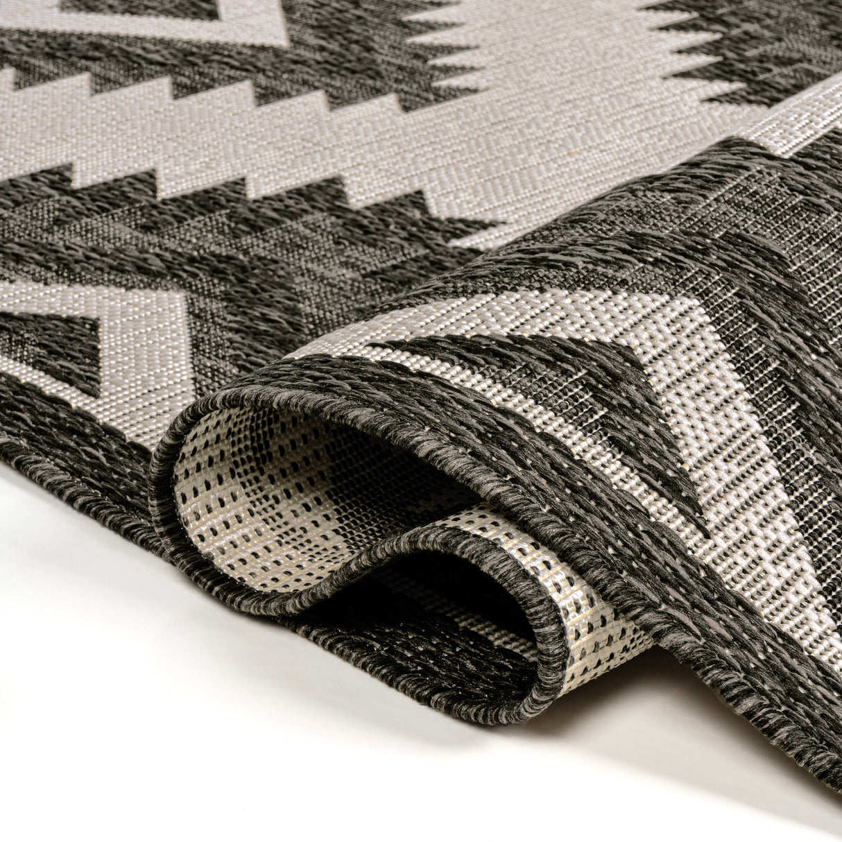 Lior Geometric Moroccan Diamond Indoor/Outdoor Runner Rug