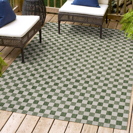 Aimee-Traditional-Cottage-Checkerboard-Indoor/Outdoor-Area-Rug-Outdoor-Rugs