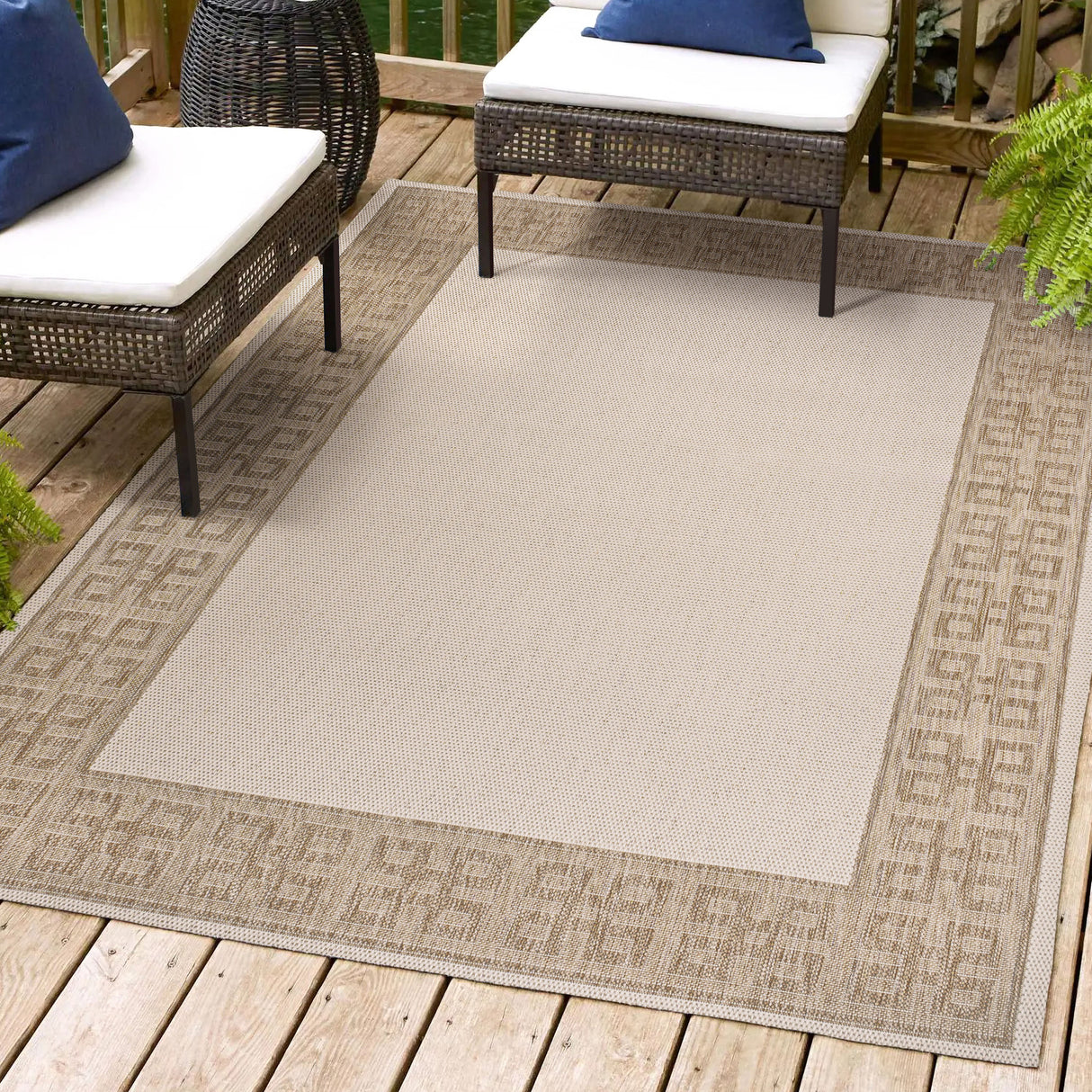 Athena-Classic-Geometric-Border-Indoor/Outdoor-Area-Rug-Outdoor-Rugs