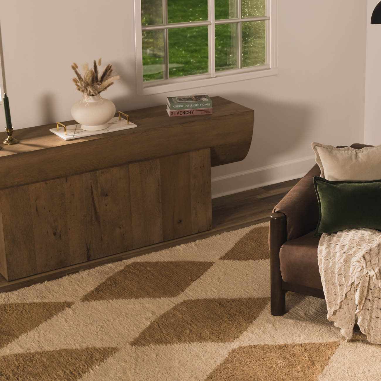 Tivka Diamond Checkered Wool Rug