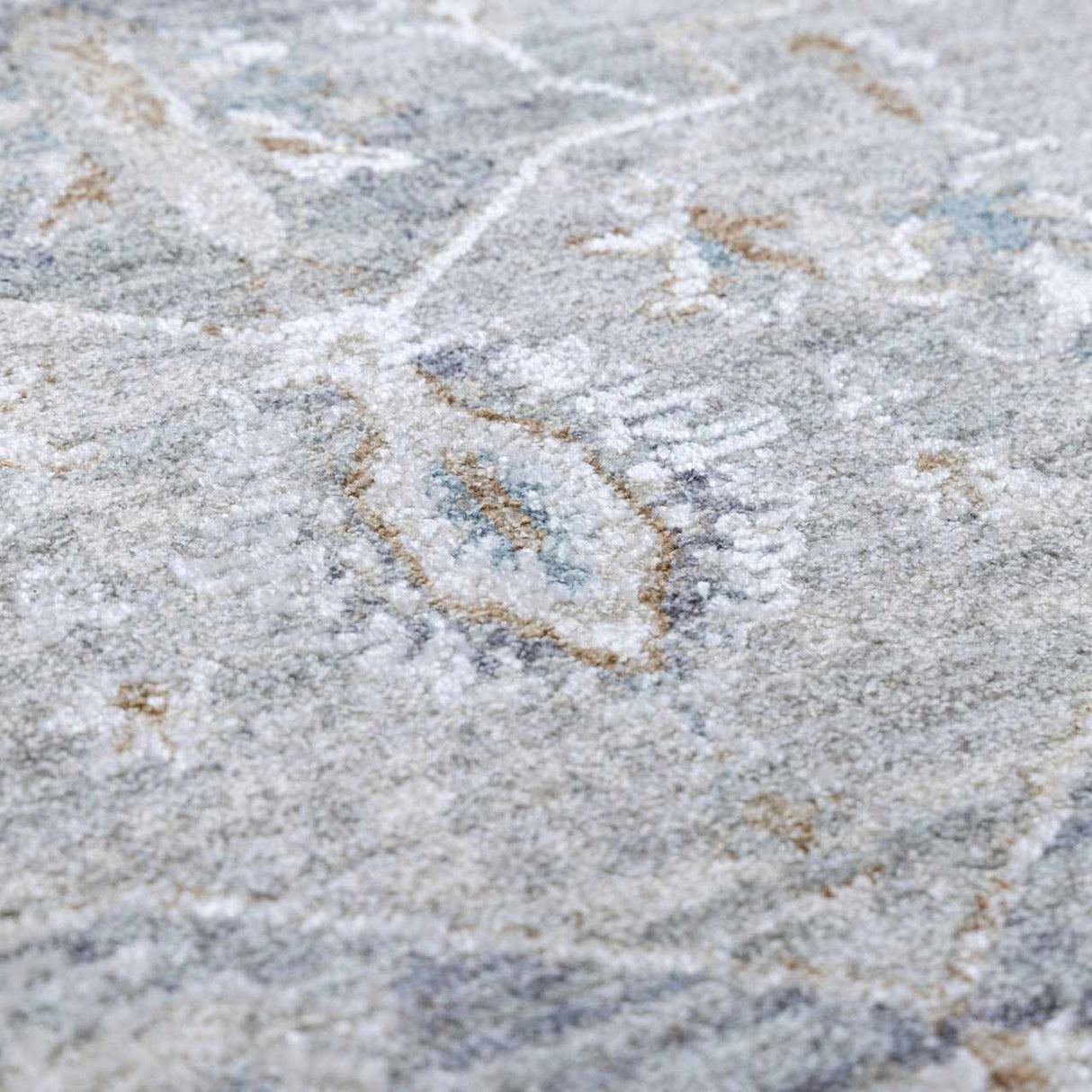 Ulubey Distressed Gray Area Rug