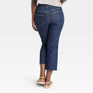 Universal Thread Women's Mid-Rise Bootcut Cropped Jeans Stretchy Raw Edge
