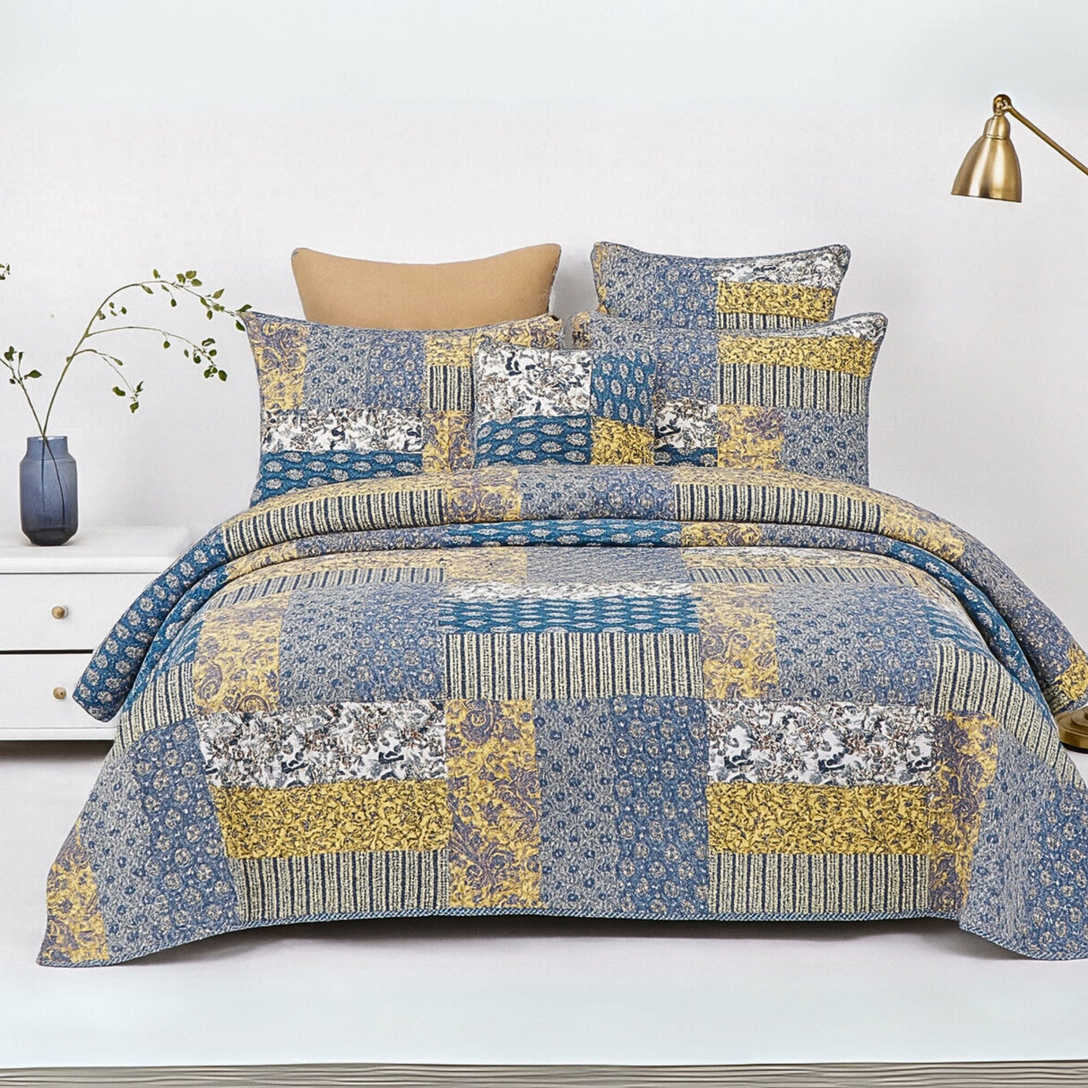 DaDa Bedding Honey Cove Garden Floral Paisley Cottage Patchwork Bedspread Set (JHW-957)
