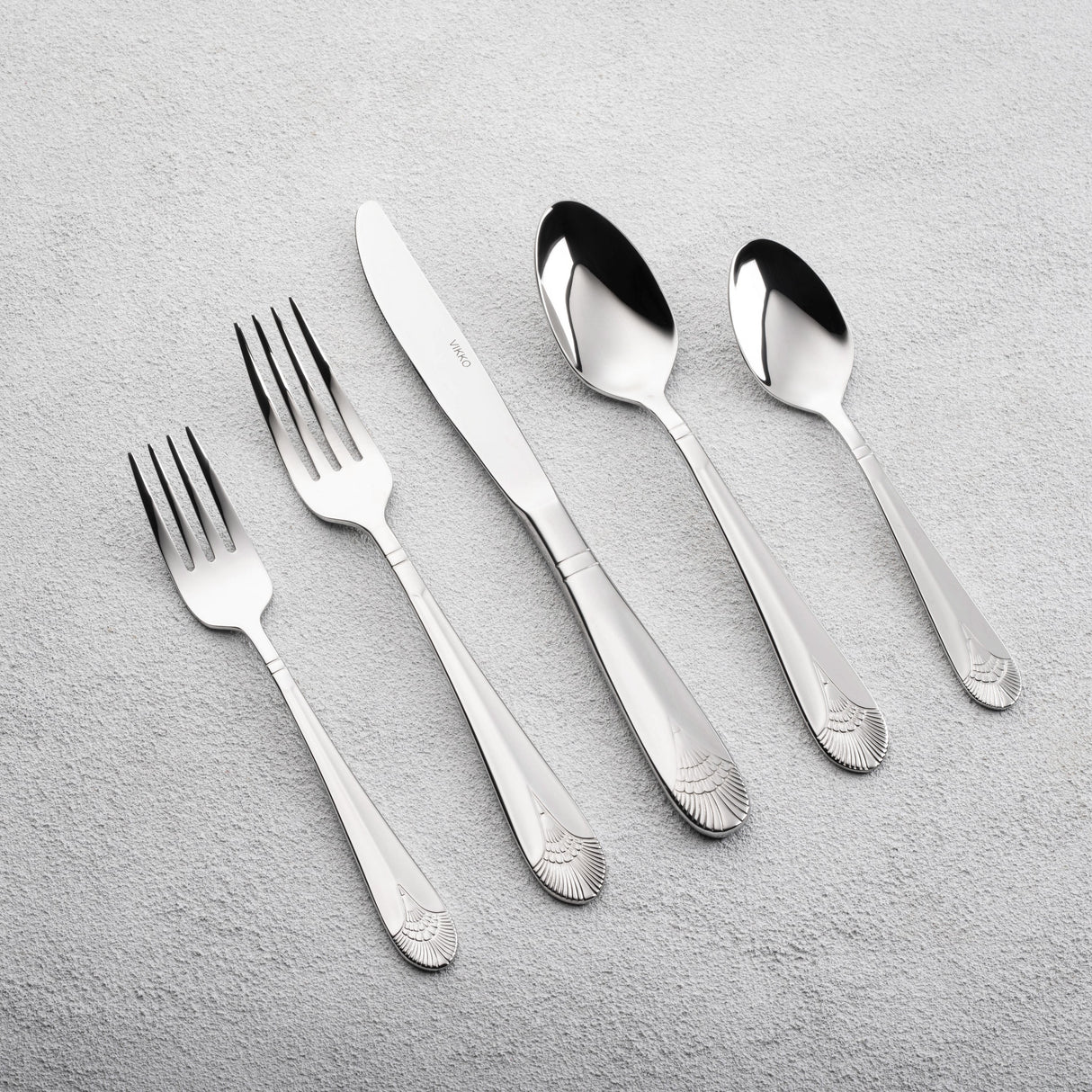 Peacock, 18/10 Stainless Steel, 20 Pc Flatware Set