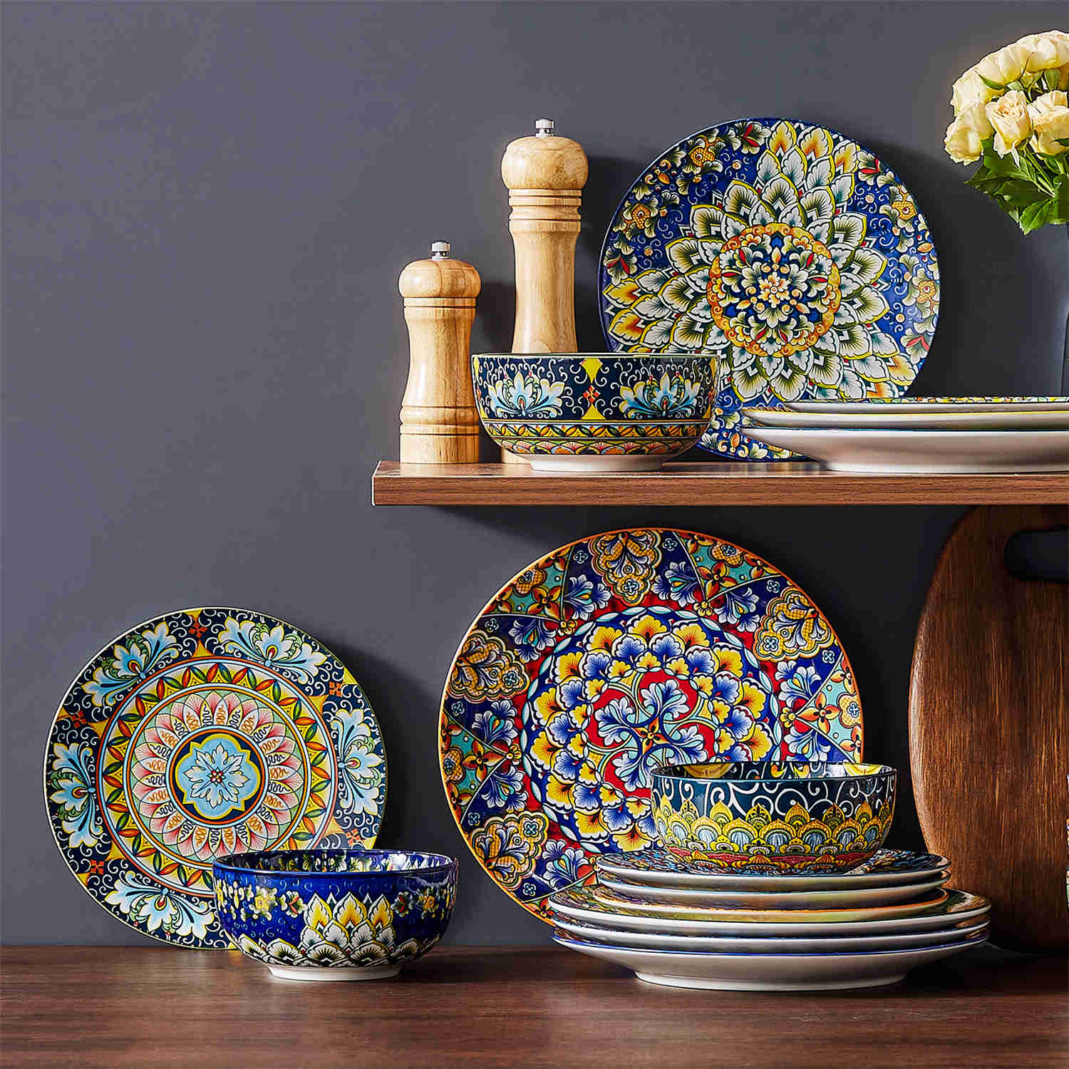 18-Piece Bohemian Dinnerware Set with Double-Sided Bowls – Tuesday