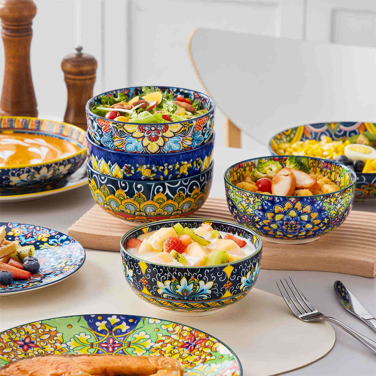Simi 24 Piece Dinnerware Set with Double-Sided Bowls