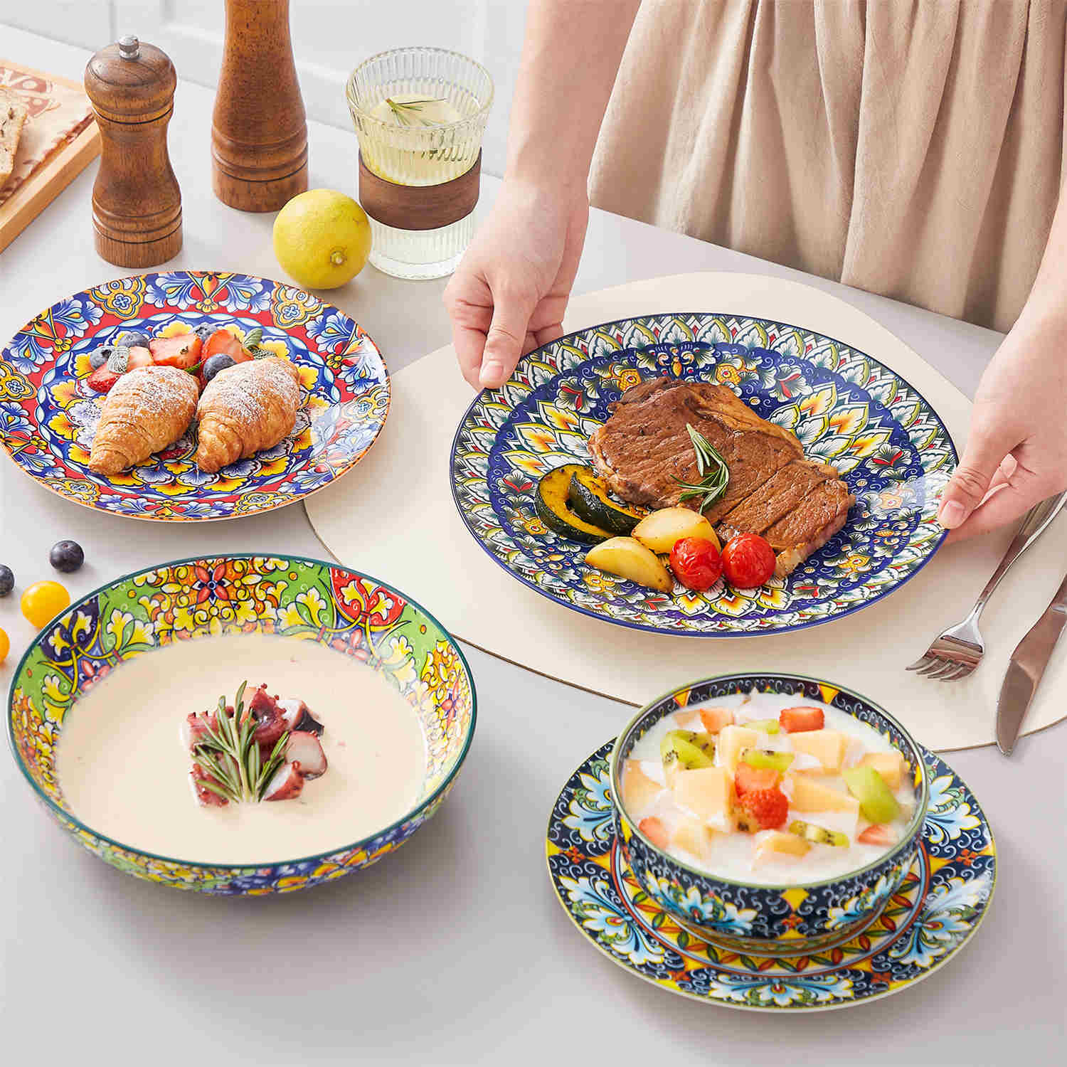 valiem GLUTTONY HALF ２セットSサイズ　バリエム Simi 24 Piece Porcelain Dinnerware Set with Double-Sided Bowls