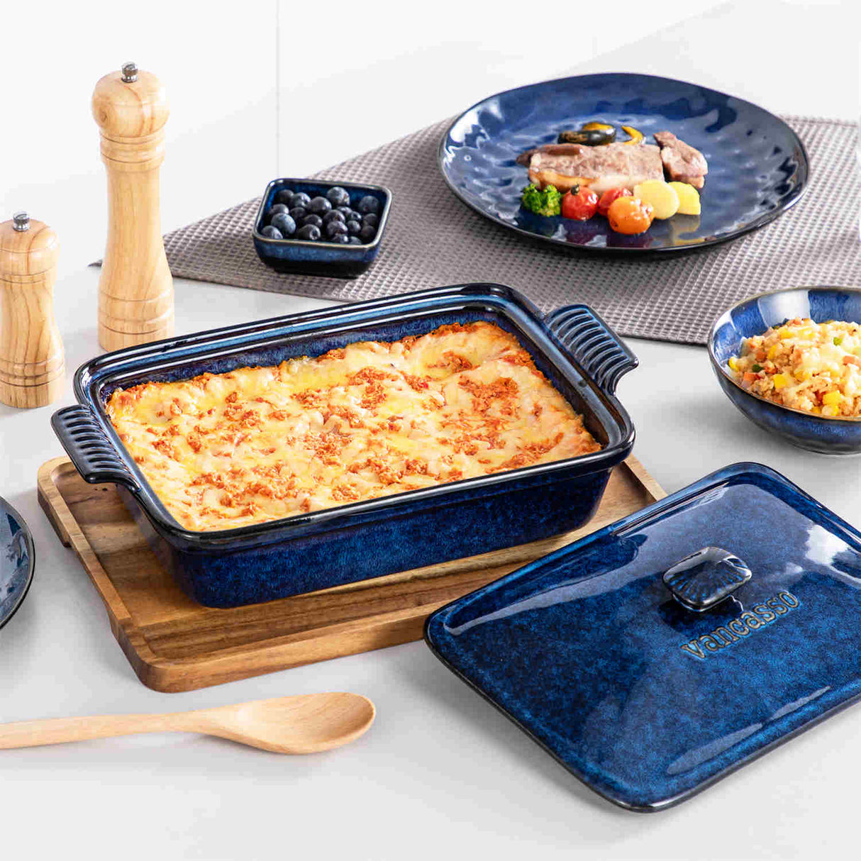 Starry Casserole With Lid 3.8QT