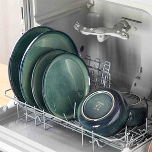 Starry Lipped-Edge 18 Piece Dinnerware Set