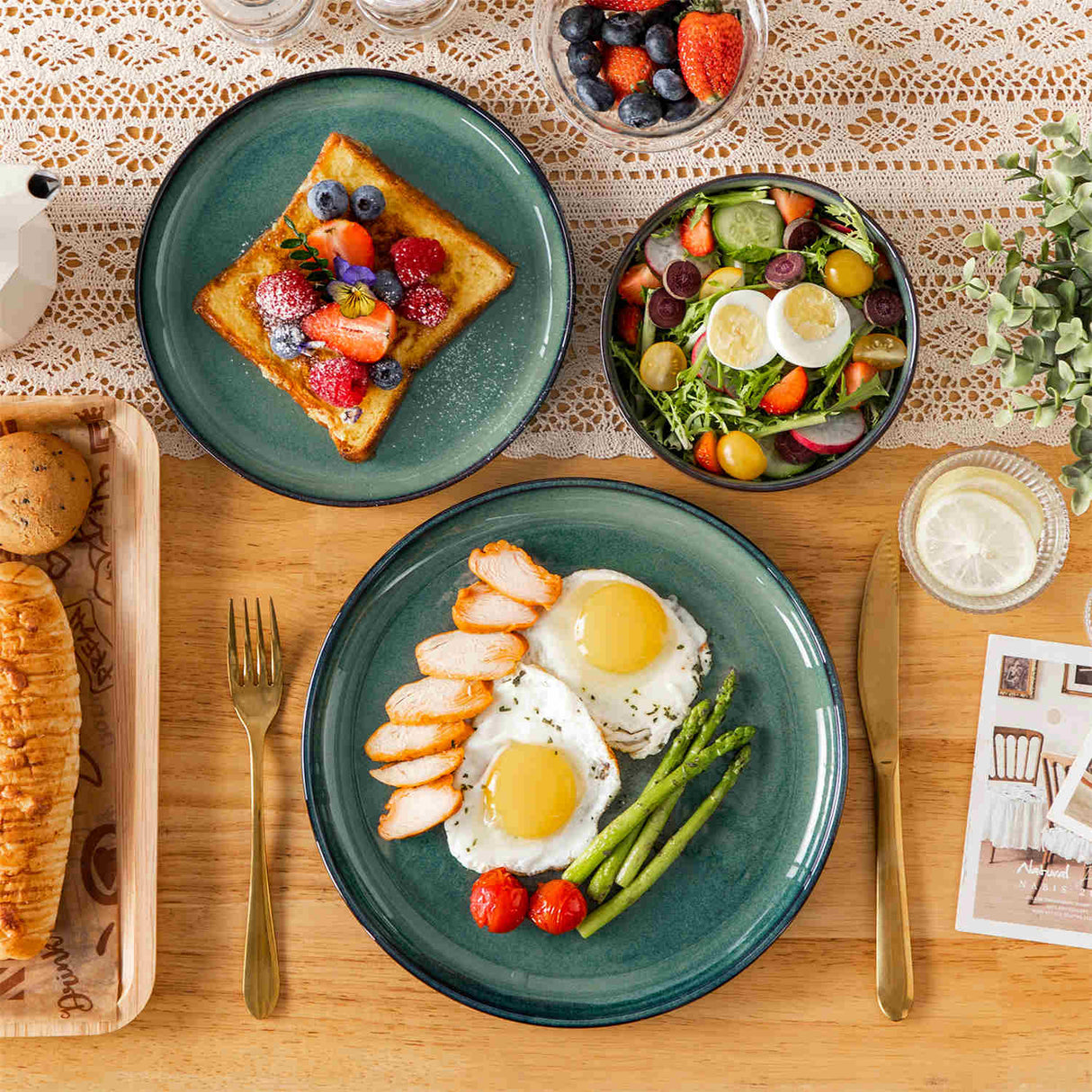 Starry Lipped-Edge 18 Piece Dinnerware Set