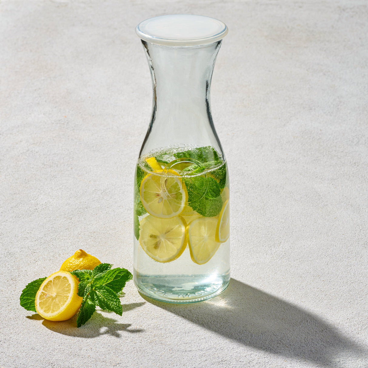 Craft,-Glass-Carafe-with-Lid-
