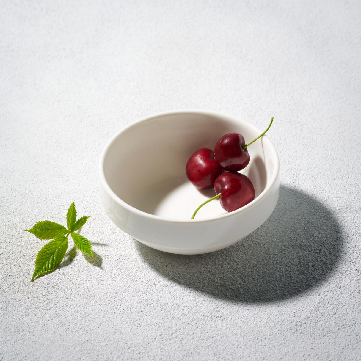 Lightning, Round Bowl-Set of 4