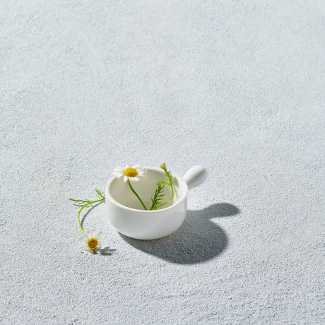 Lightning,-Mini-Bowl-with-Handle-Bowls