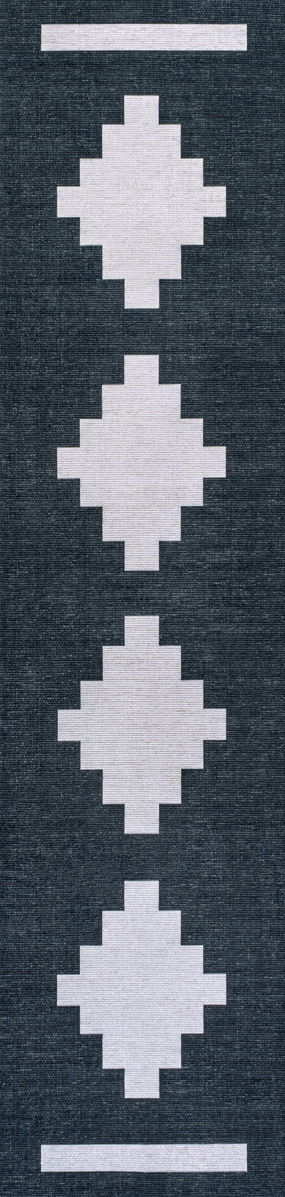 Adriel Geometric Medallion Machine-Washable Runner Rug