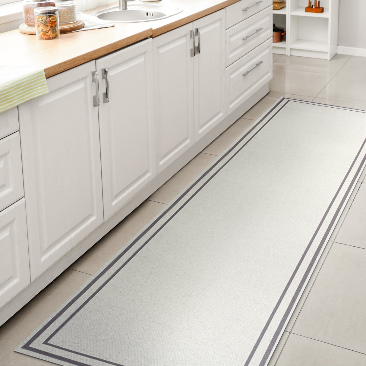Sloane Classic 2-Stripe Border Washable Runner Rug