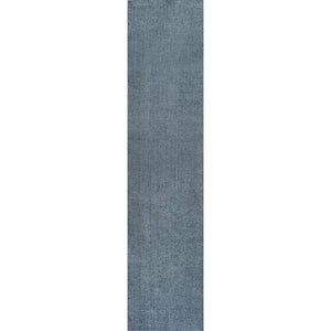 Twyla Classic Solid Low-Pile Machine-Washable Runner Rug