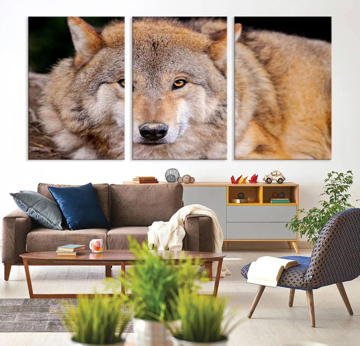 Wild Wolf Wall Art Canvas Print, Framed Canvas Print, Modern