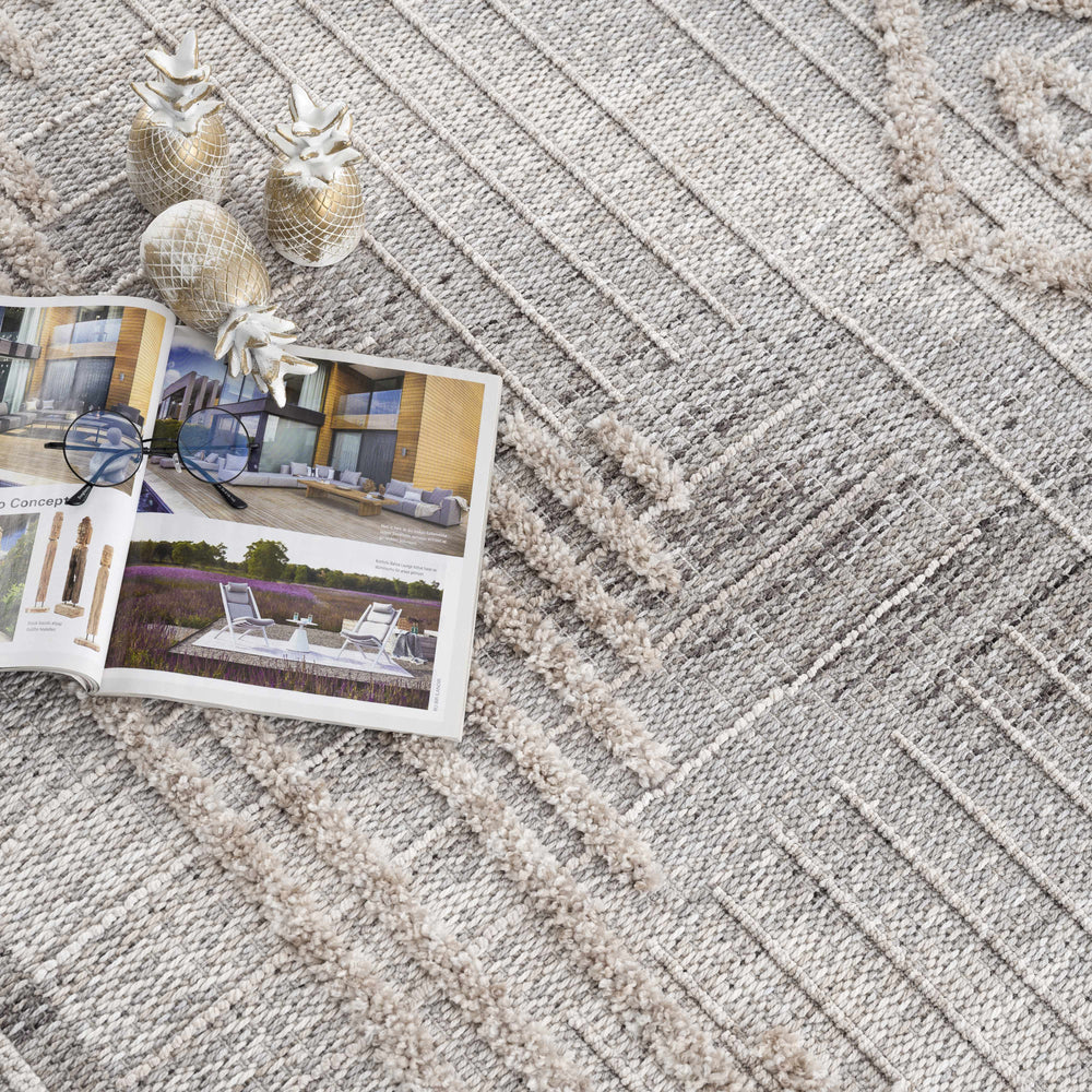 Calituban Area Rug