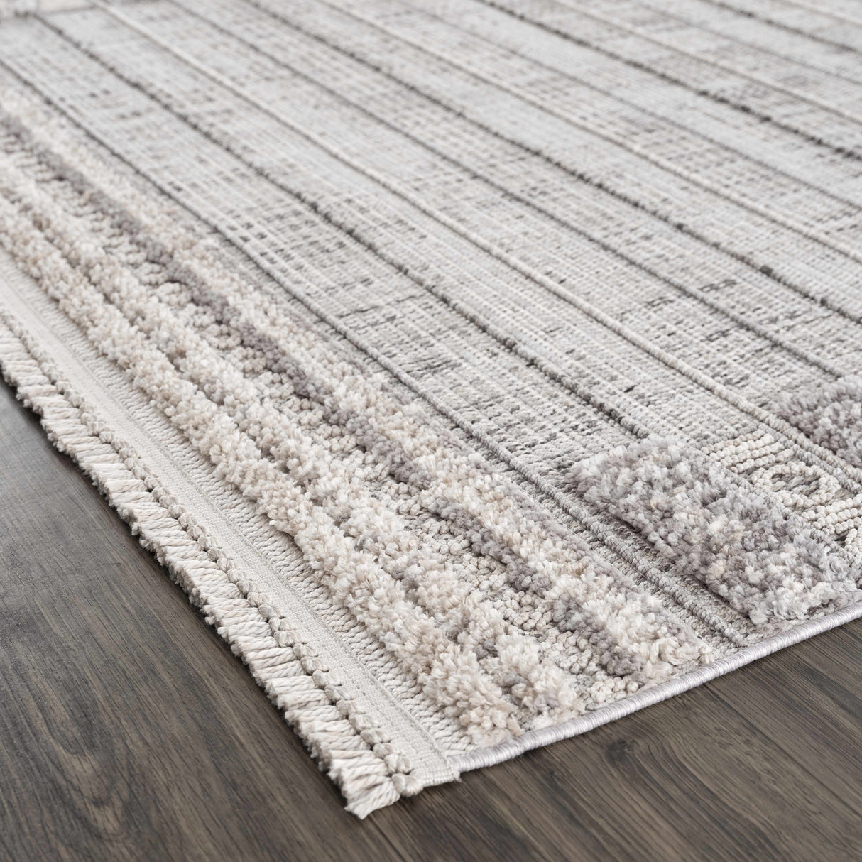 Naivasha Elegant High/Low Area Rug
