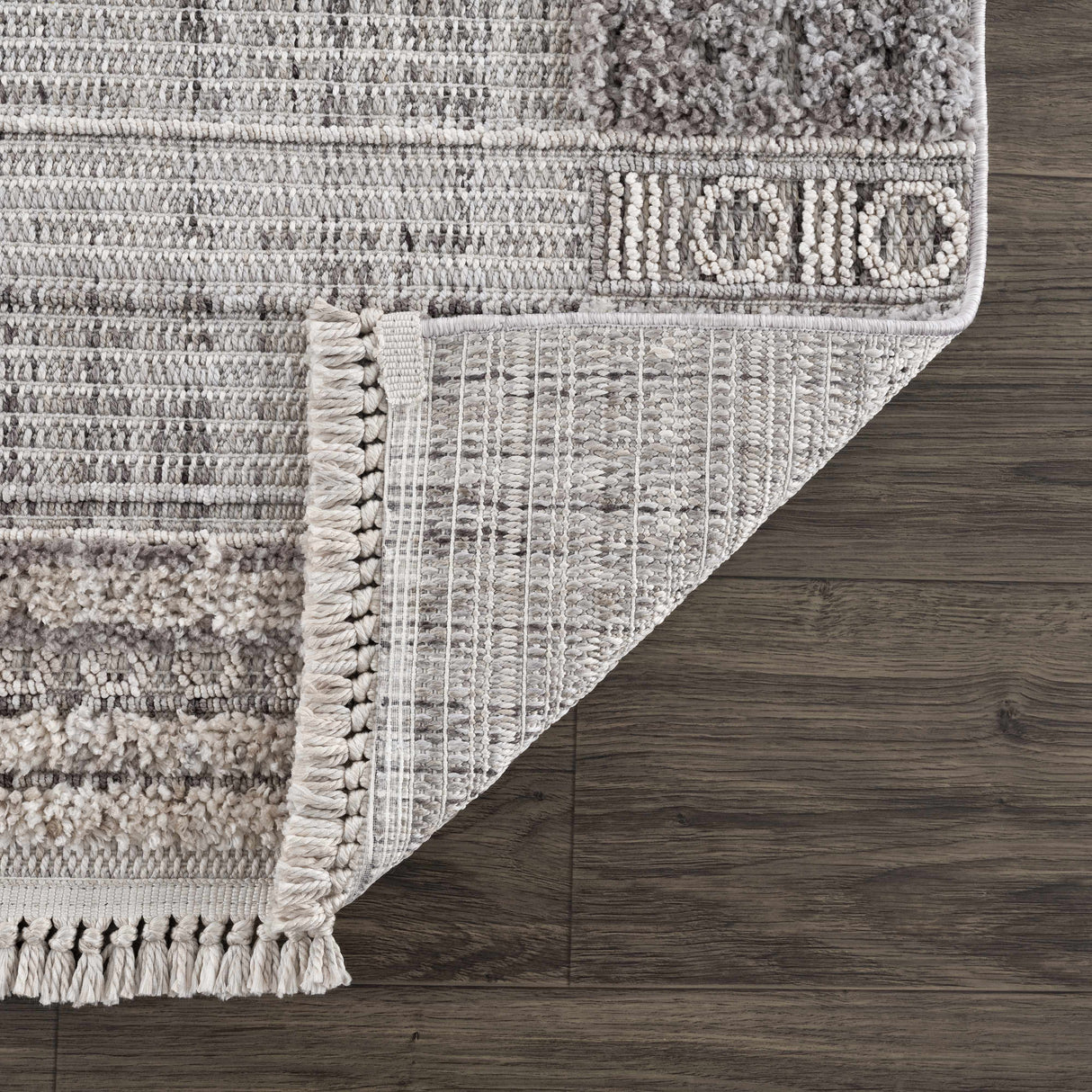 Naivasha Elegant High/Low Area Rug