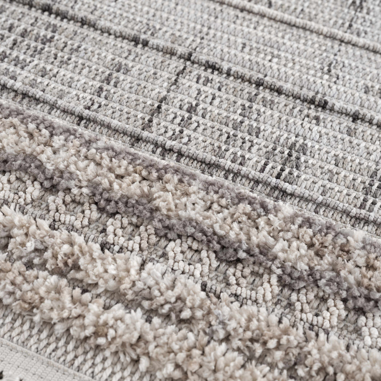 Naivasha Elegant High/Low Area Rug