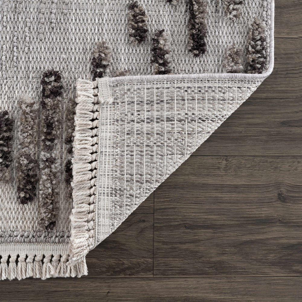 Cabarroguis Area Rug