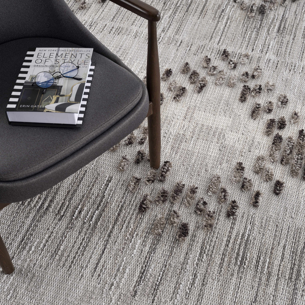 Cabarroguis Area Rug