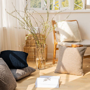 18"x18" Teddy Faux Fluffy Solid Color Pillows (With  Insert)