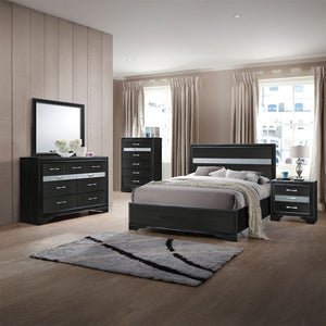 Naima - Contemporary - Bed