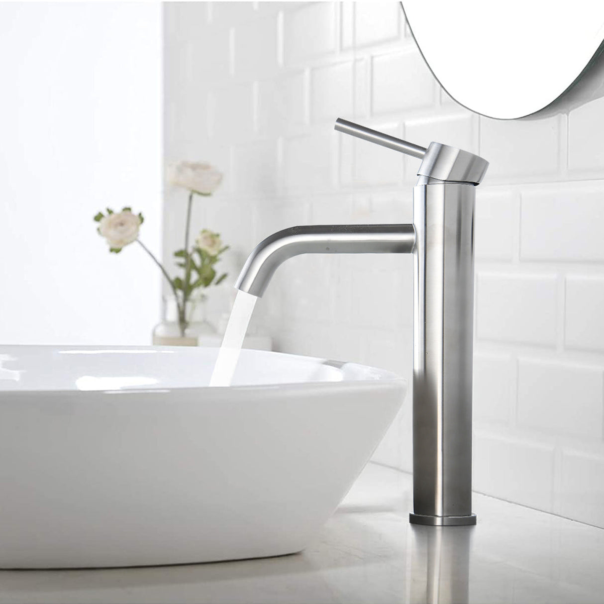 Single Hole Single Handle Bathroom Sink Faucet