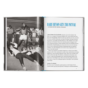 Harry Benson. The Beatles (English)